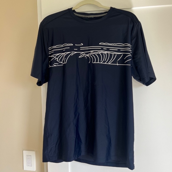 Men's Old Navy Blue Navy Swim Shirt - Picture 1 of 4